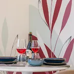 Lambrusco Monolocale Vicino Al Centro Di Universita E Policlinico * Modena