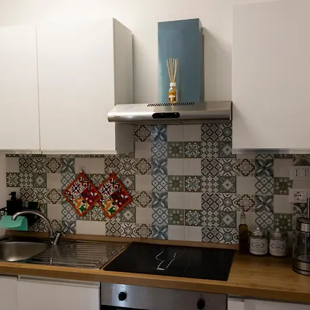 Lambrusco Monolocale Vicino Al Centro Di Universita E Policlinico 아파트 *