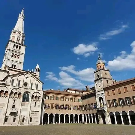 Lambrusco Monolocale Vicino Al Centro Di Universita E Policlinico Apartamento Módena