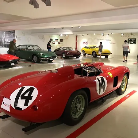 Lambrusco Monolocale Vicino Al Centro Di Universita E Policlinico Apartamento Módena