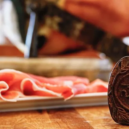 Lambrusco Monolocale Vicino Al Centro Di Universita E Policlinico Apartamento *