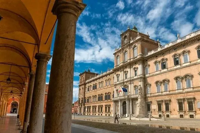 Lambrusco Monolocale Vicino Al Centro Di Universita E Policlinico 모데나